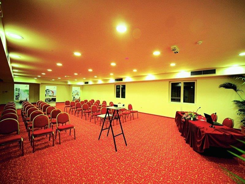Amadria Park Family Hotel Jakov シベニク エクステリア 写真