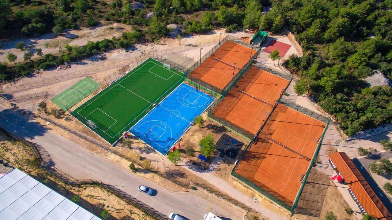 Amadria Park Family Hotel Jakov シベニク エクステリア 写真